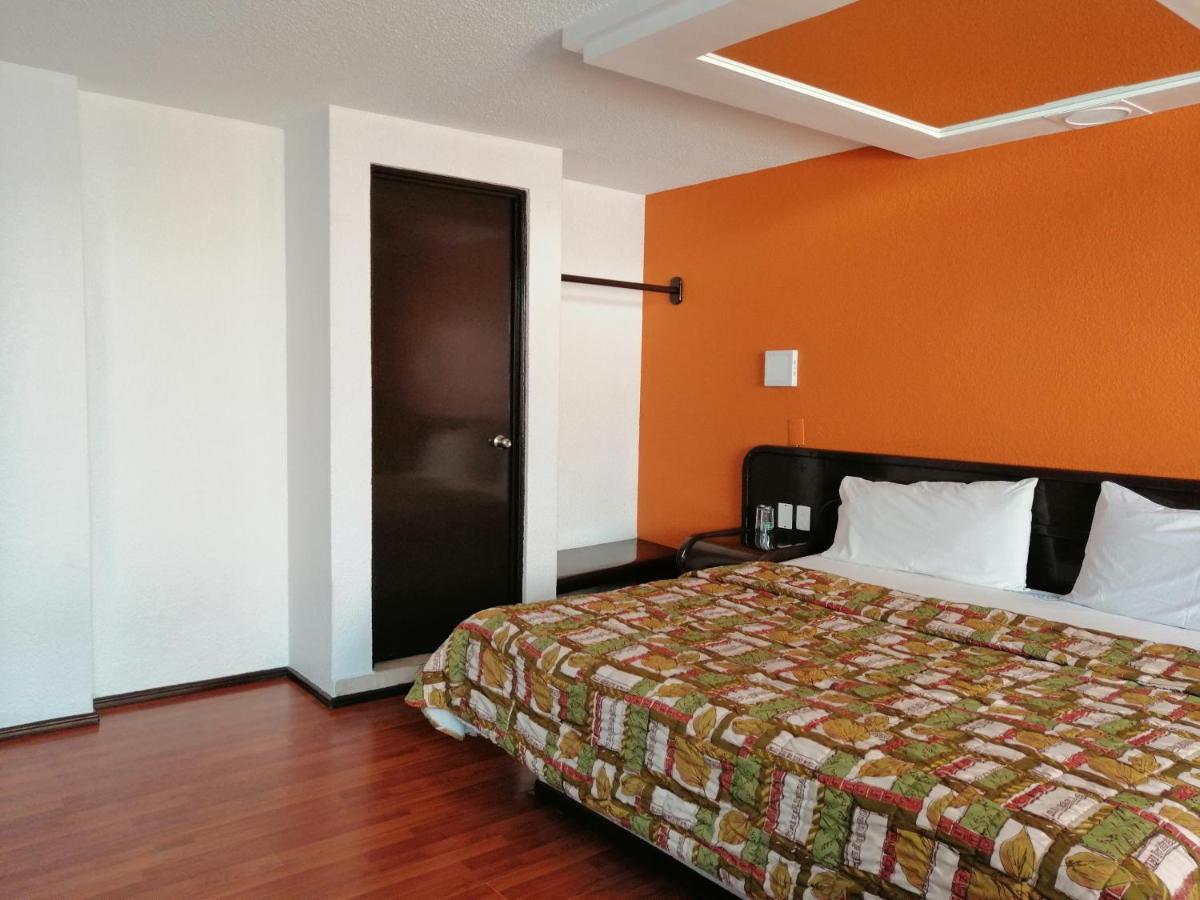 Motel Oasis Mexico Tlalnepantla  Exterior photo